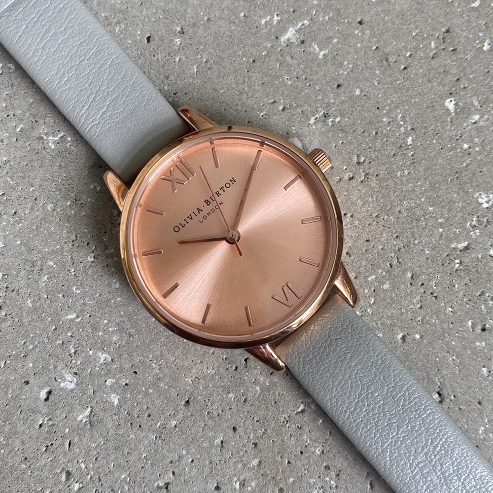 Olivia Burton 30 mm Rose Gold